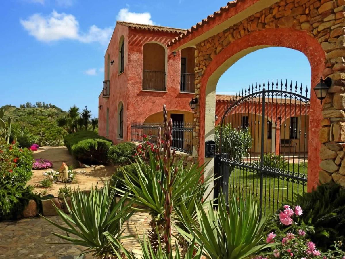 Hotel La Corte Rosada Villasimius Zewnętrze zdjęcie