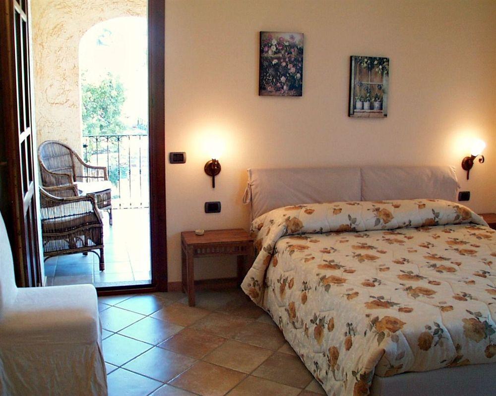 Hotel La Corte Rosada Villasimius Zewnętrze zdjęcie